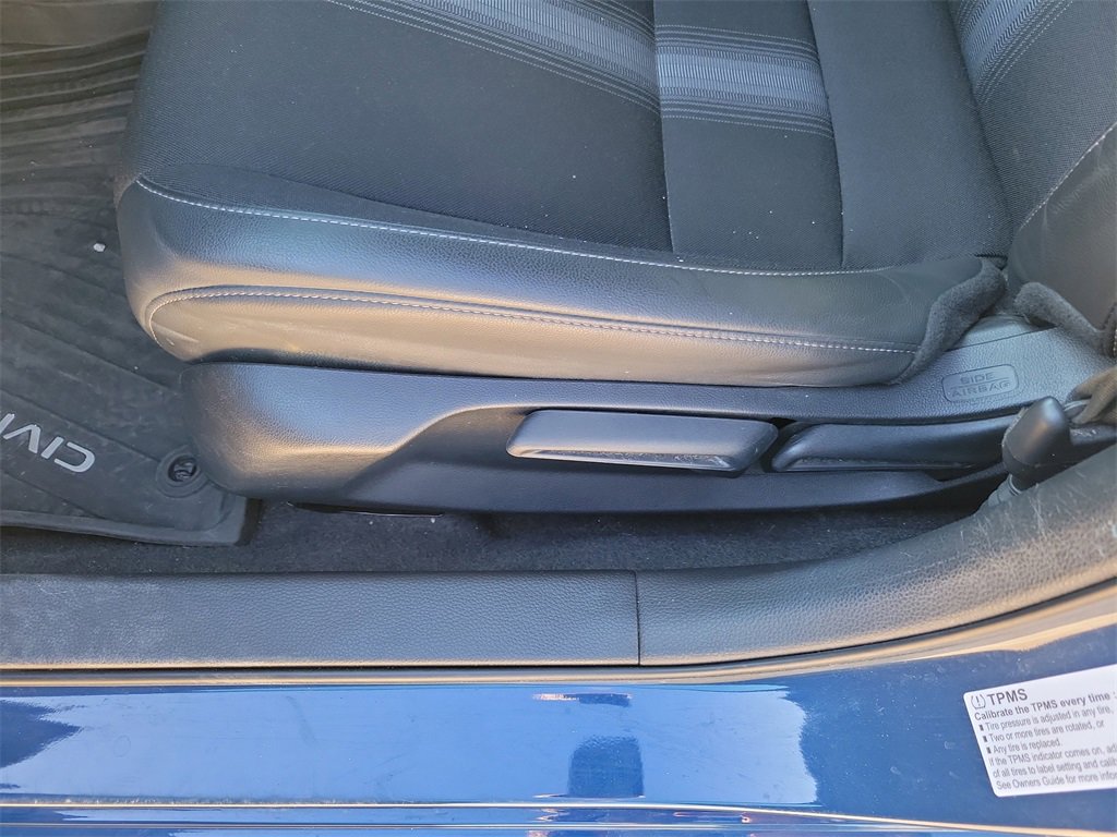 Used 2025 Honda Civic FWD Hybrid Sedan image 14