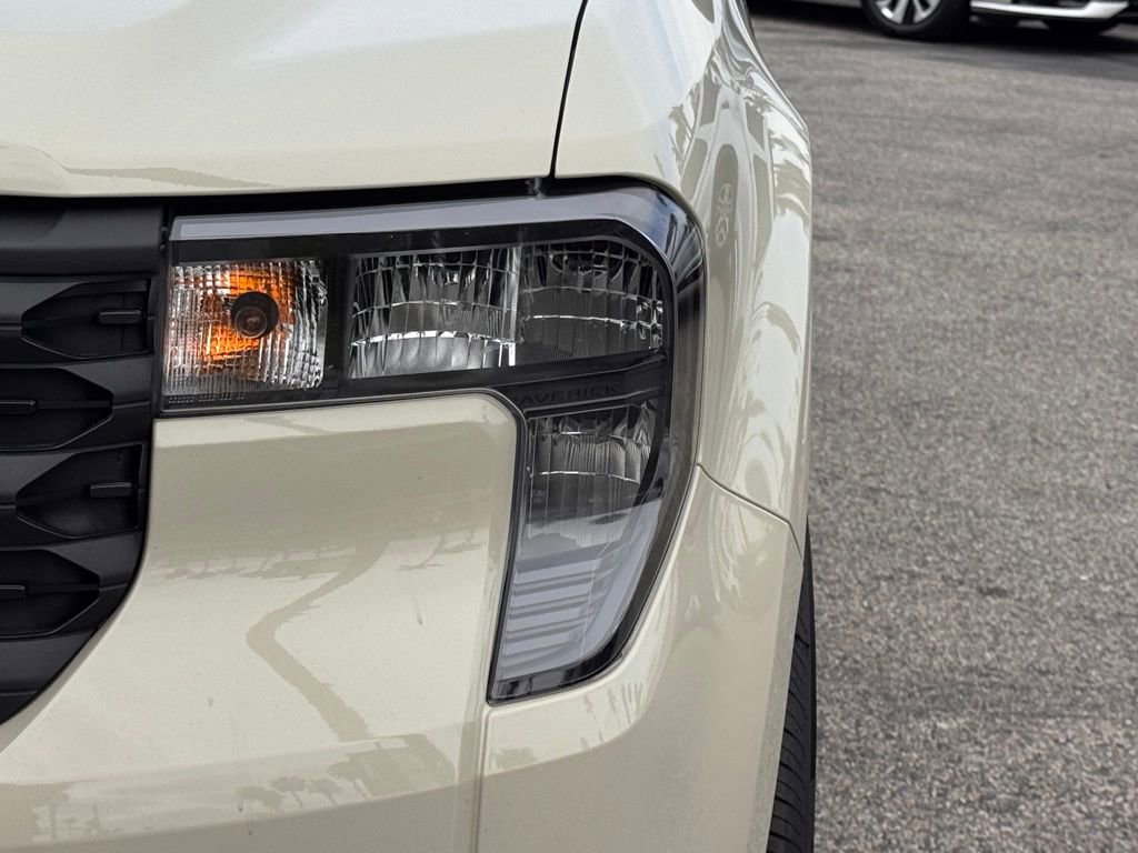 Used 2025 Ford Maverick XLT w/ XLT Luxury Package image 8