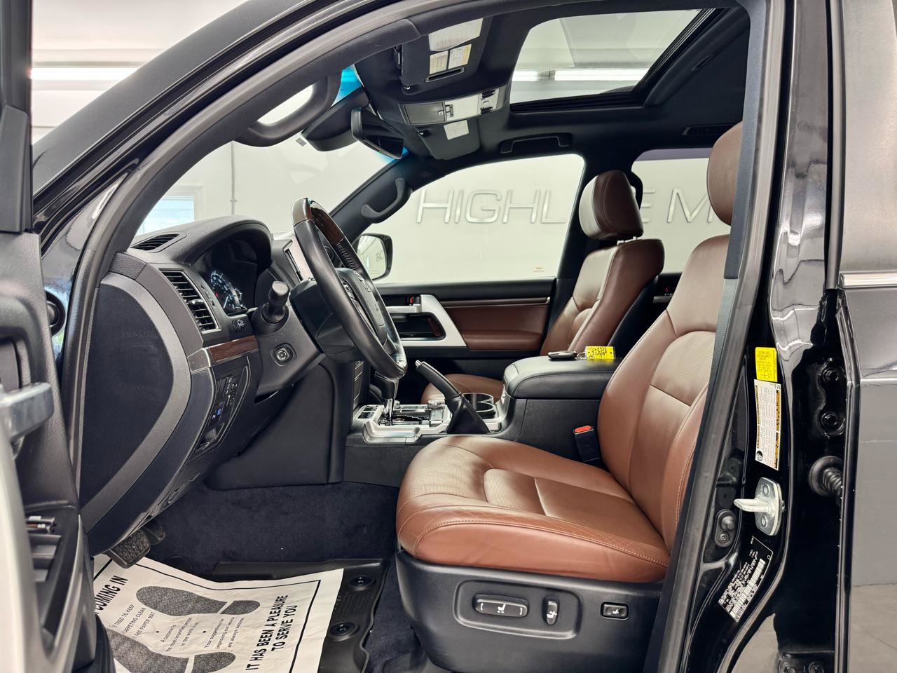 Used 2021 Toyota Land Cruiser AWD/4WD image 14
