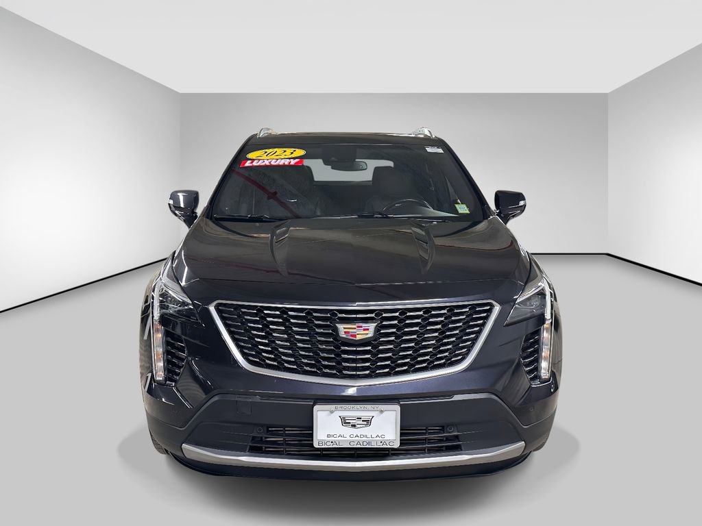 Used 2023 Cadillac XT4 Premium Luxury image 8