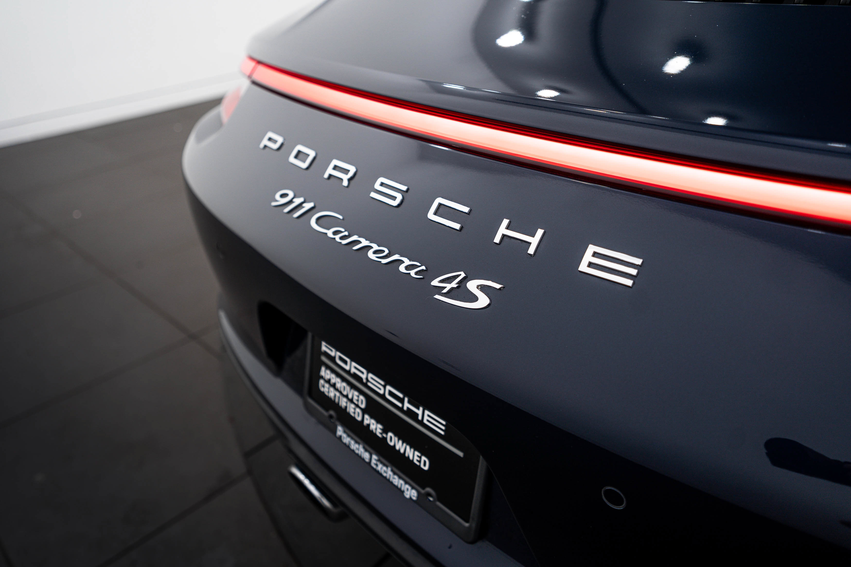 Certified 2017 Porsche 911 Carrera 4S AWD/4WD image 26