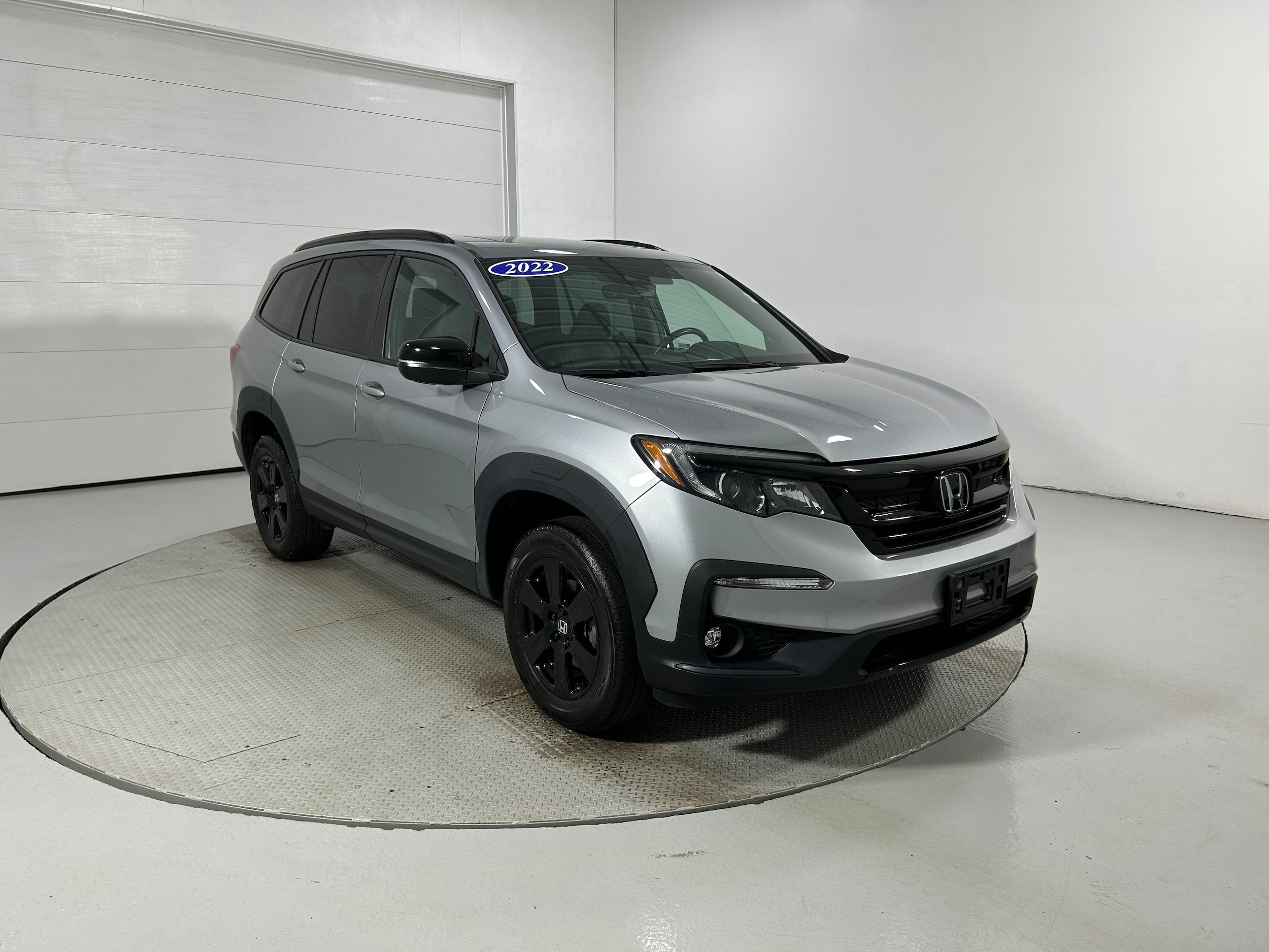 Used 2022 Honda Pilot TrailSport image 2