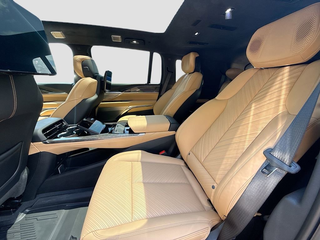 New 2026 Cadillac Escalade IQ Sport 2 image 31