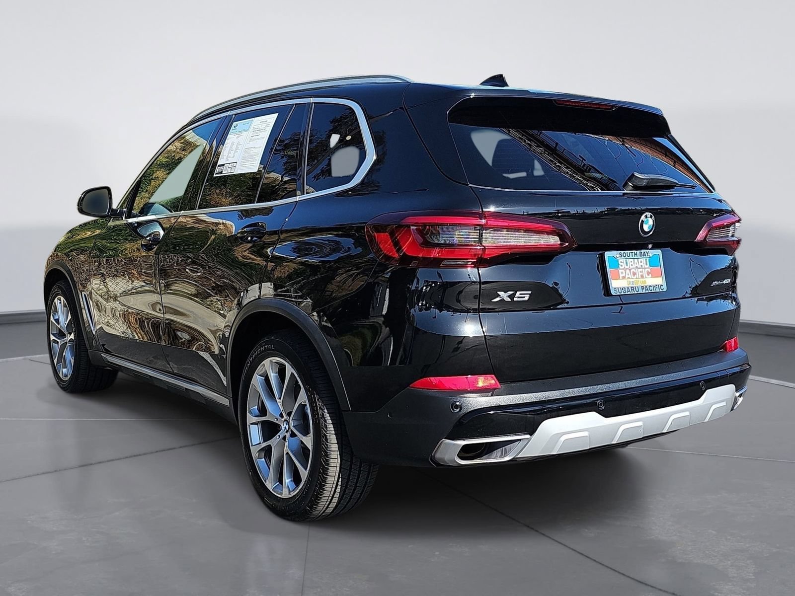 Used 2021 BMW X5 xDrive40i w/ Convenience Package AWD/4WD image 5