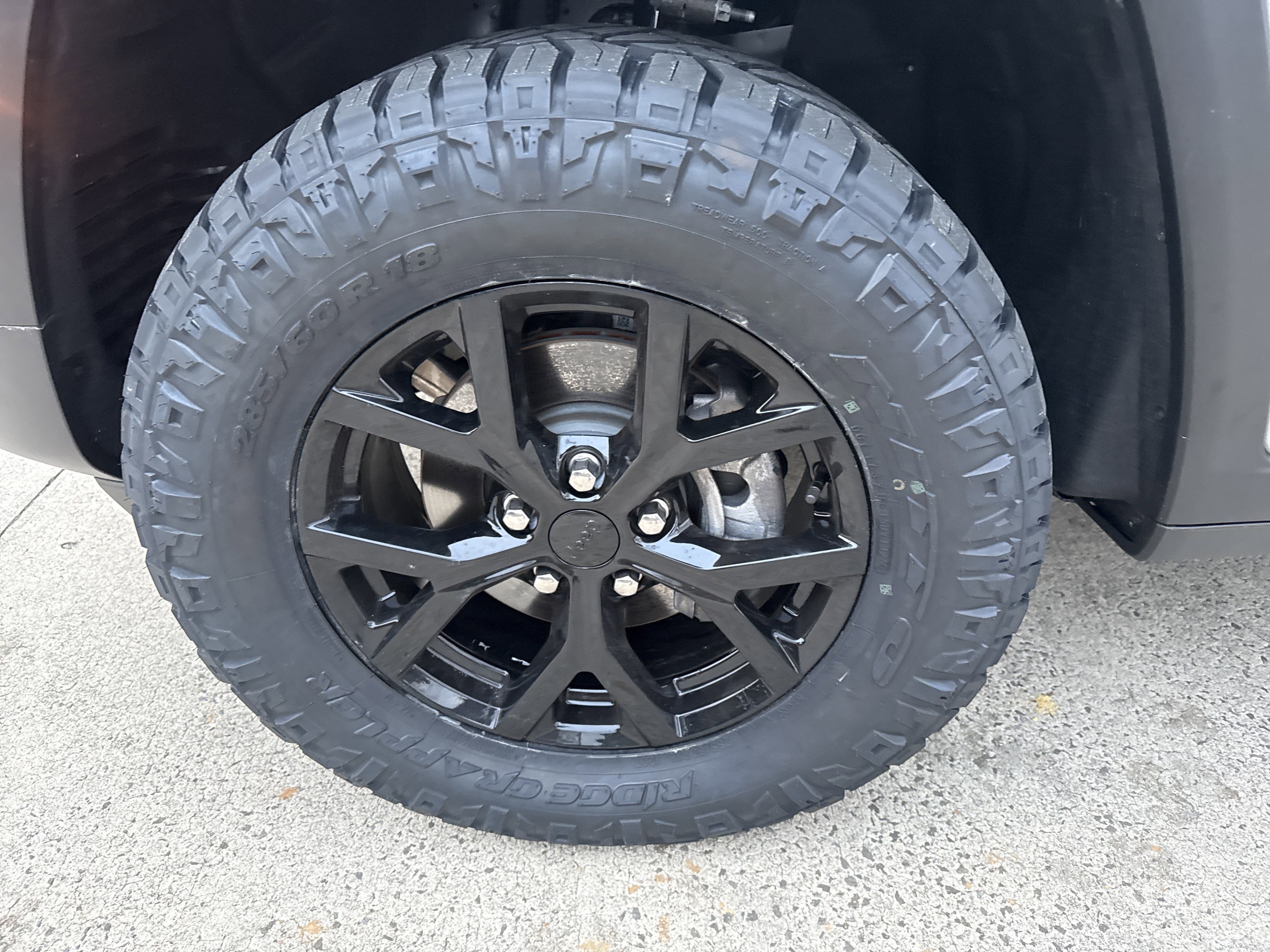 New 2025 Jeep Grand Cherokee Altitude image 20