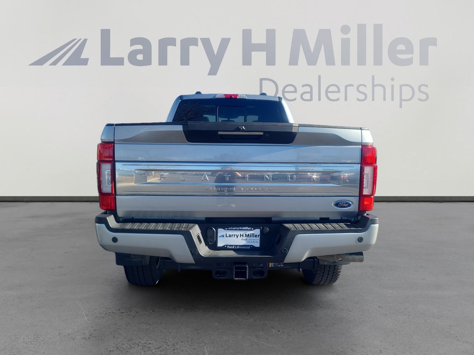 Used 2022 Ford F350 Platinum image 4