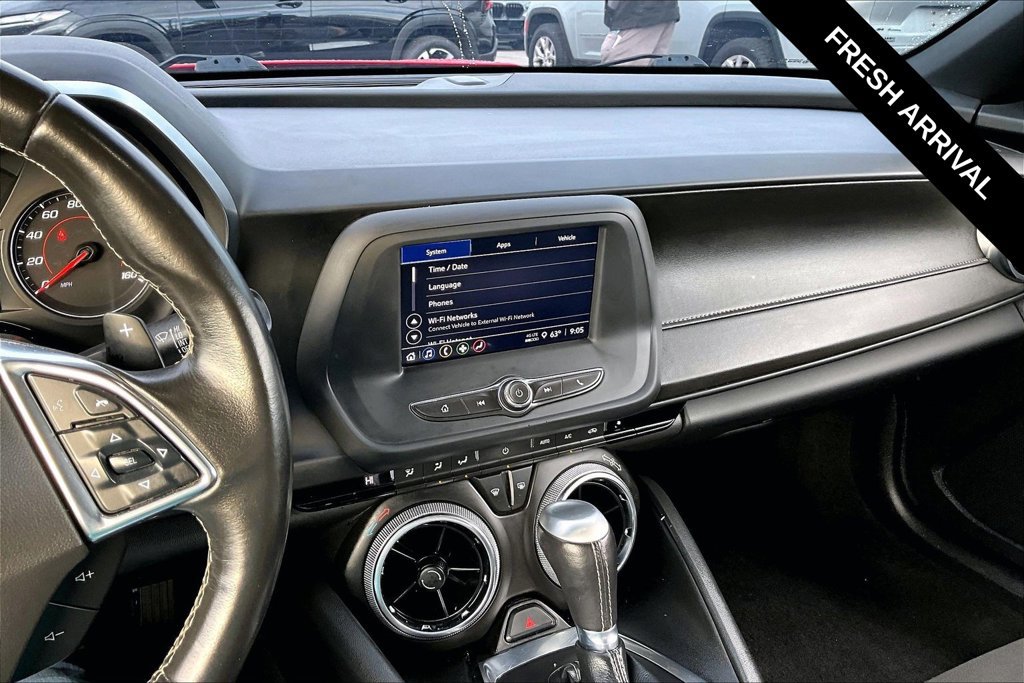 Used 2023 Chevrolet Camaro LT RWD image 13