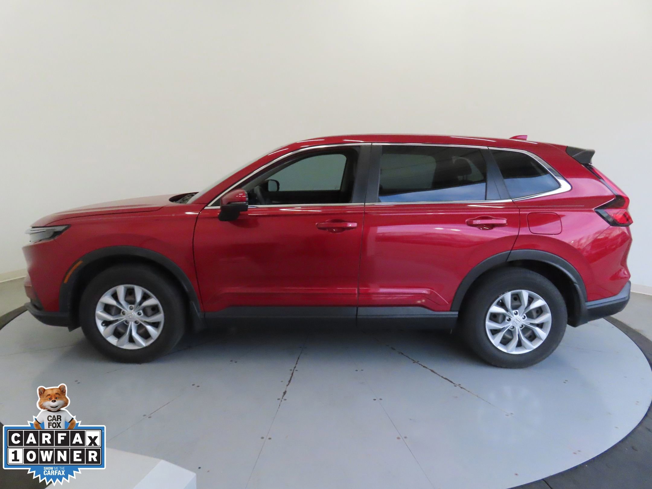 Used 2023 Honda CR-V LX image 7