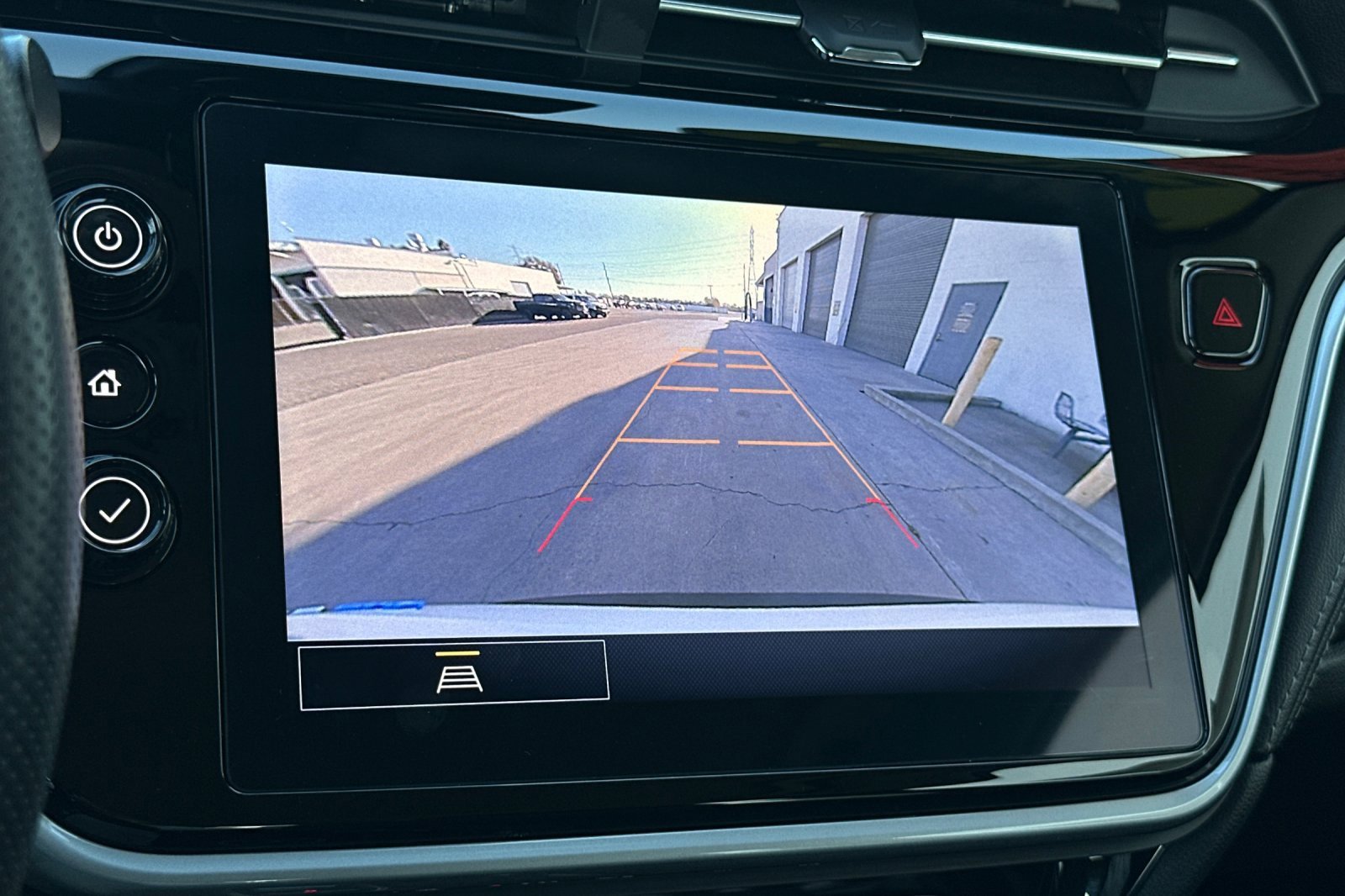 Used 2022 Chevrolet Bolt EUV LT image 25