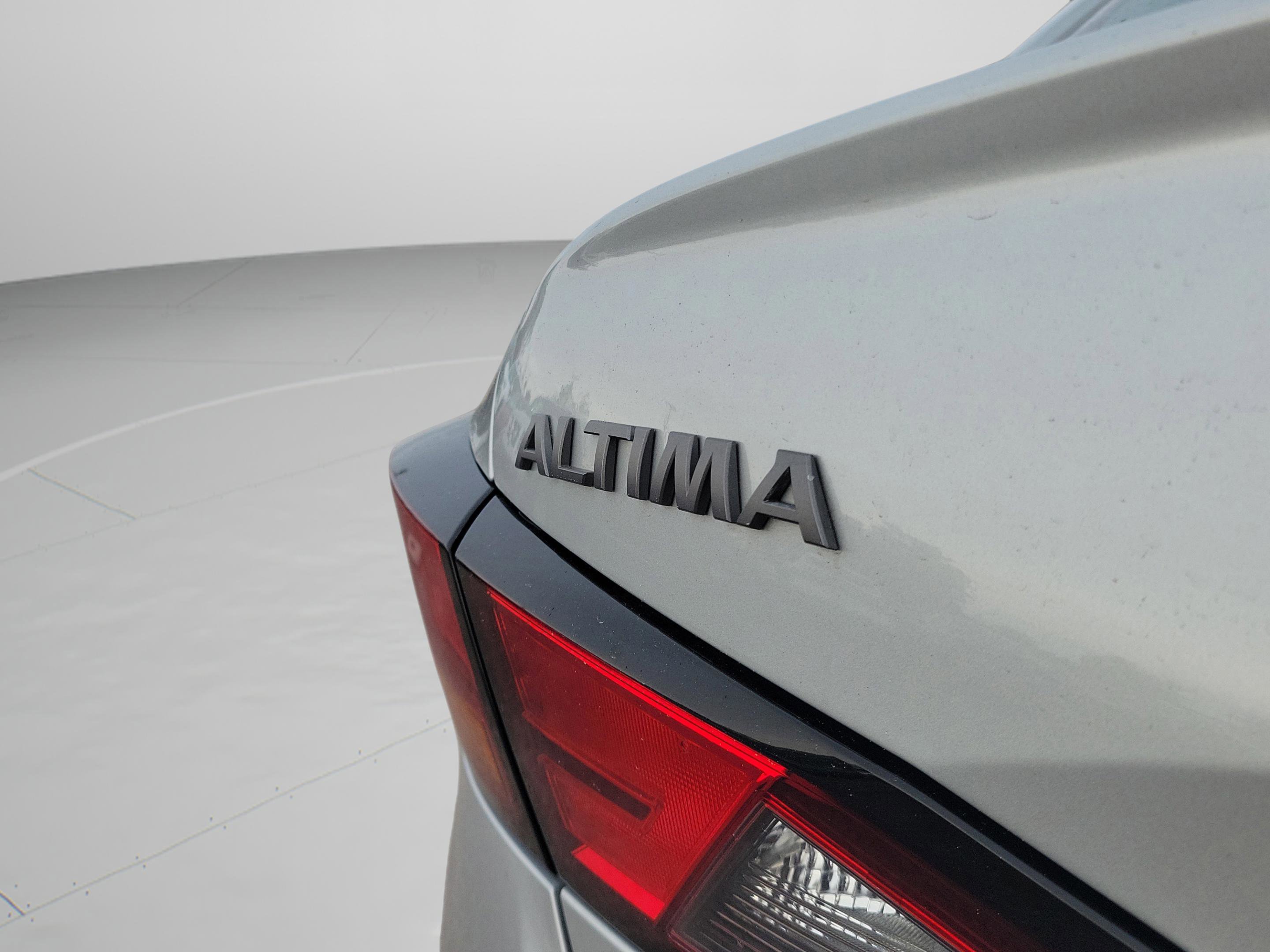 Certified 2024 Nissan Altima 2.5 SV w/ SV Premium Package image 8