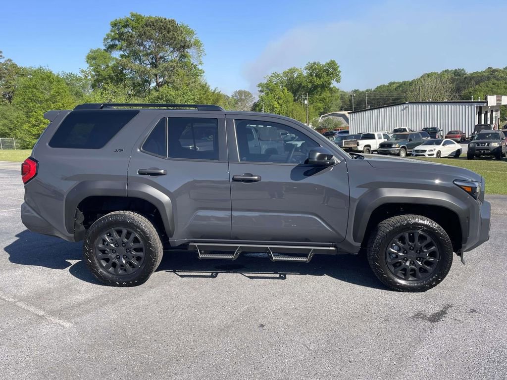 Used 2026 Toyota 4Runner SR5 image 2
