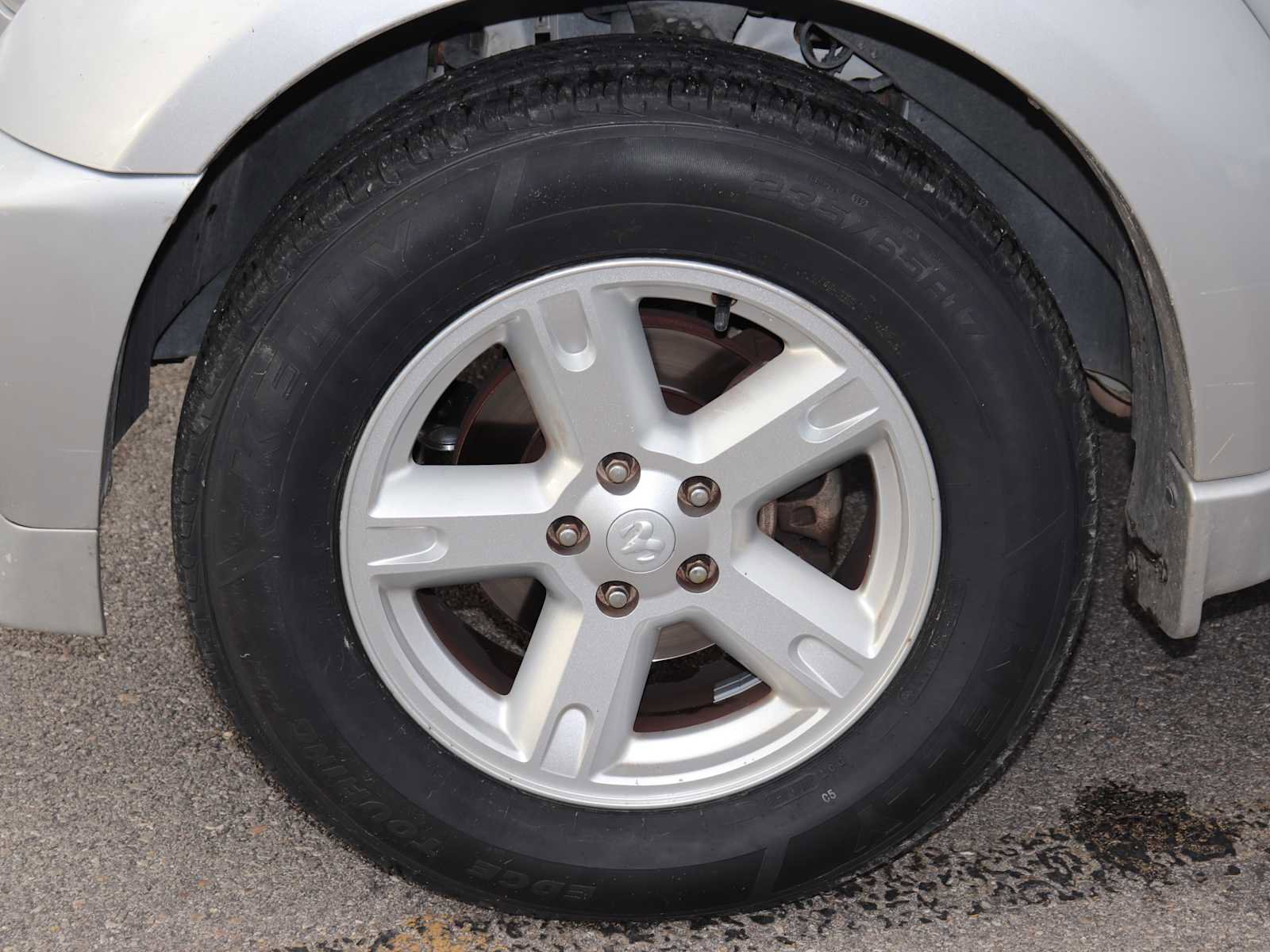 Used 2011 Dodge Nitro SXT image 14