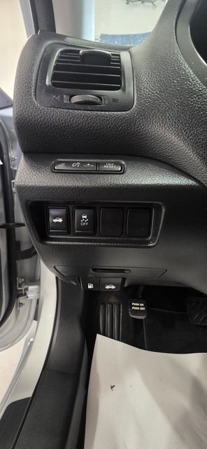 Used 2017 Nissan Altima 2.5 SV image 15