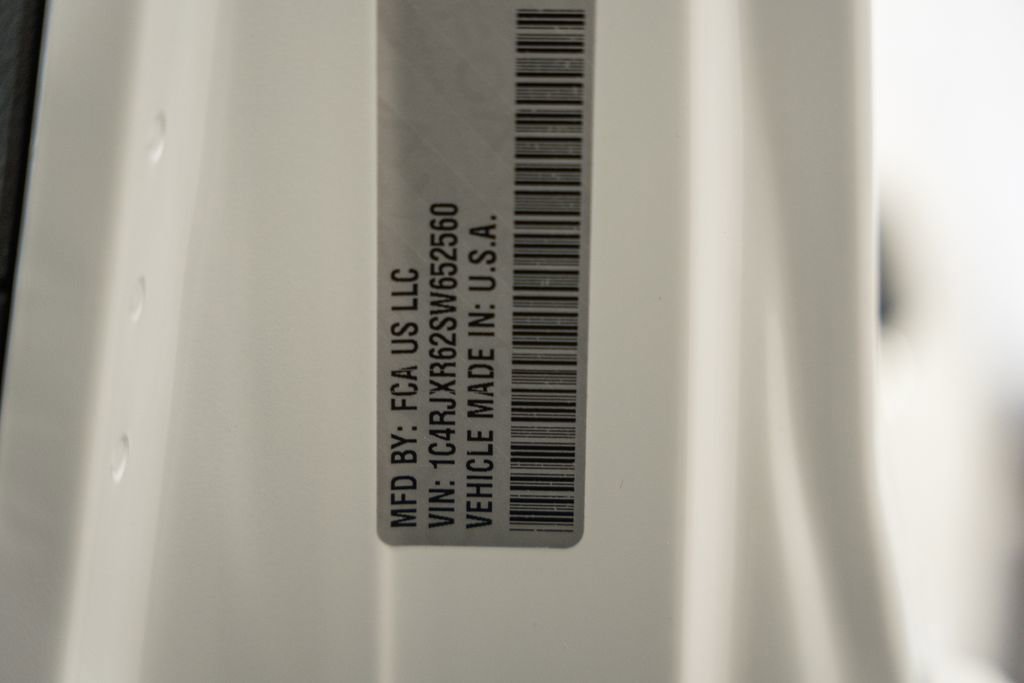 New 2025 Jeep Wrangler Unlimited Rubicon 4xe image 38