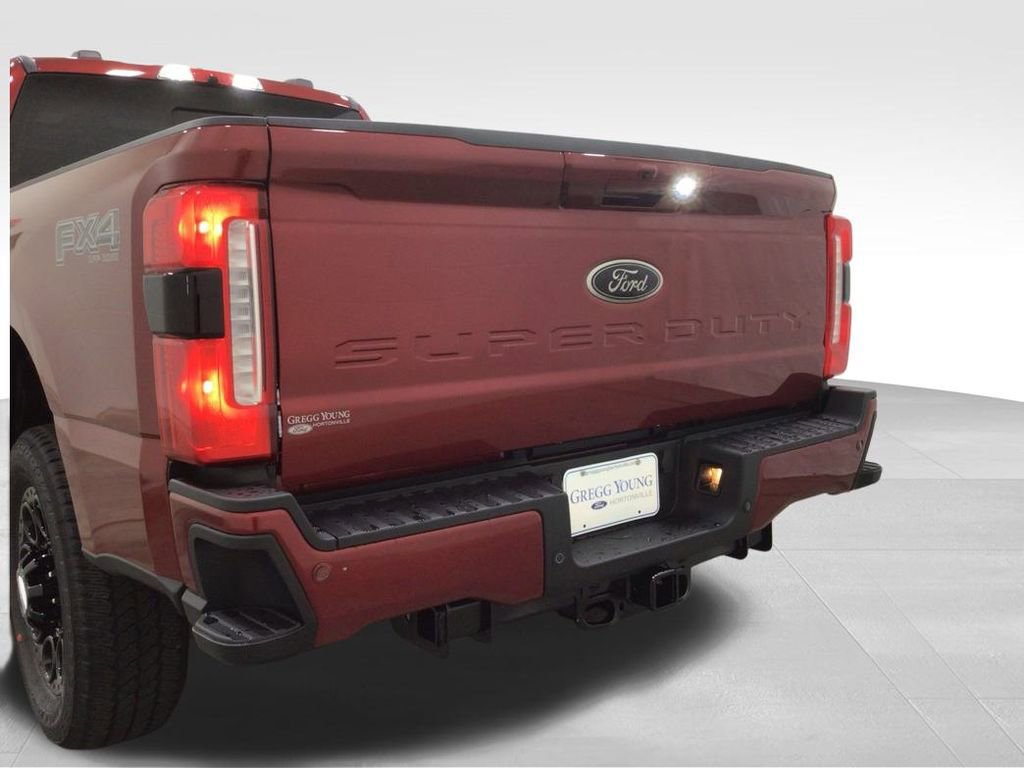 New 2025 Ford F250 Lariat w/ Lariat Ultimate Package image 28