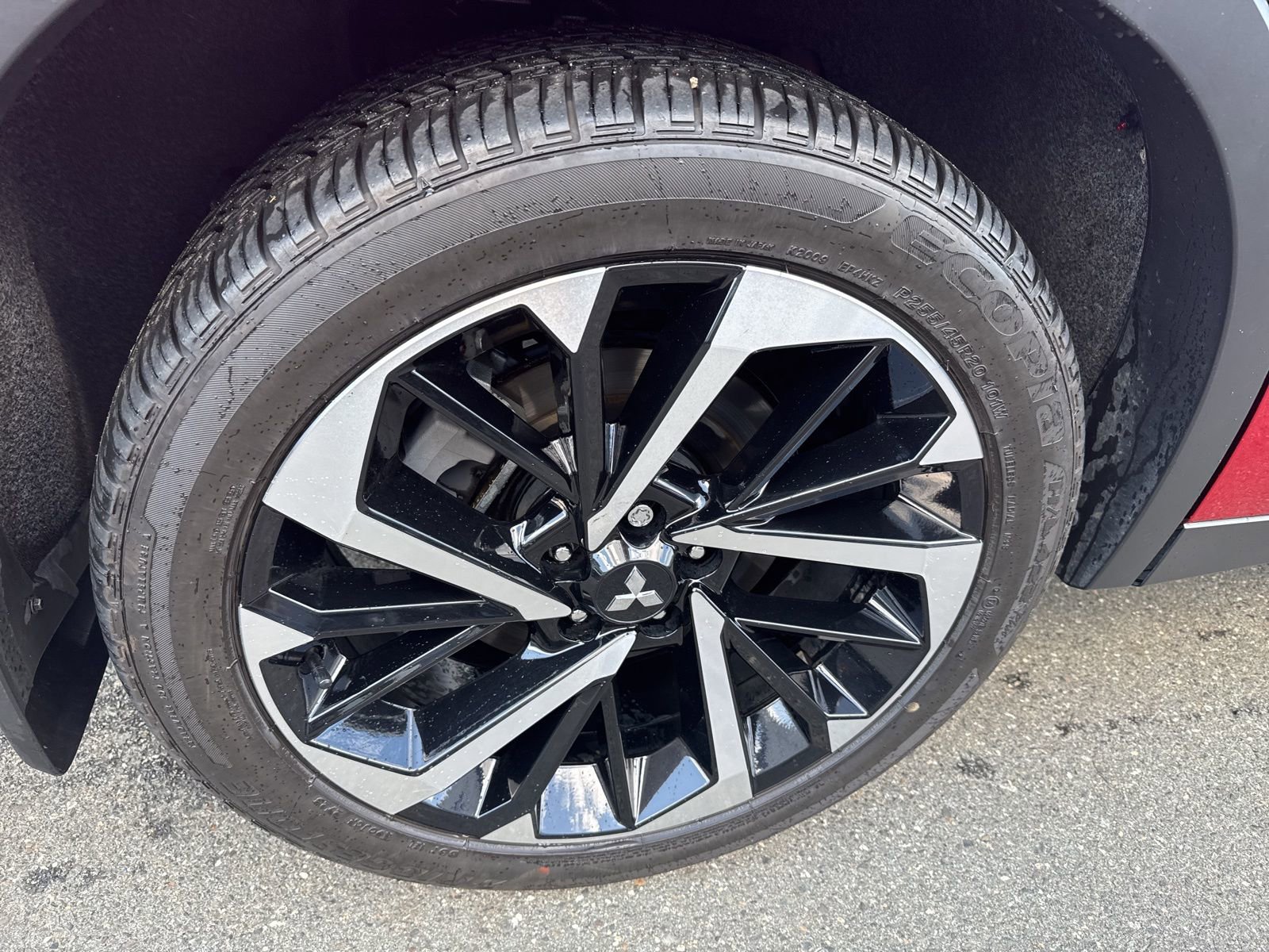 Used 2024 Mitsubishi Outlander SE image 4