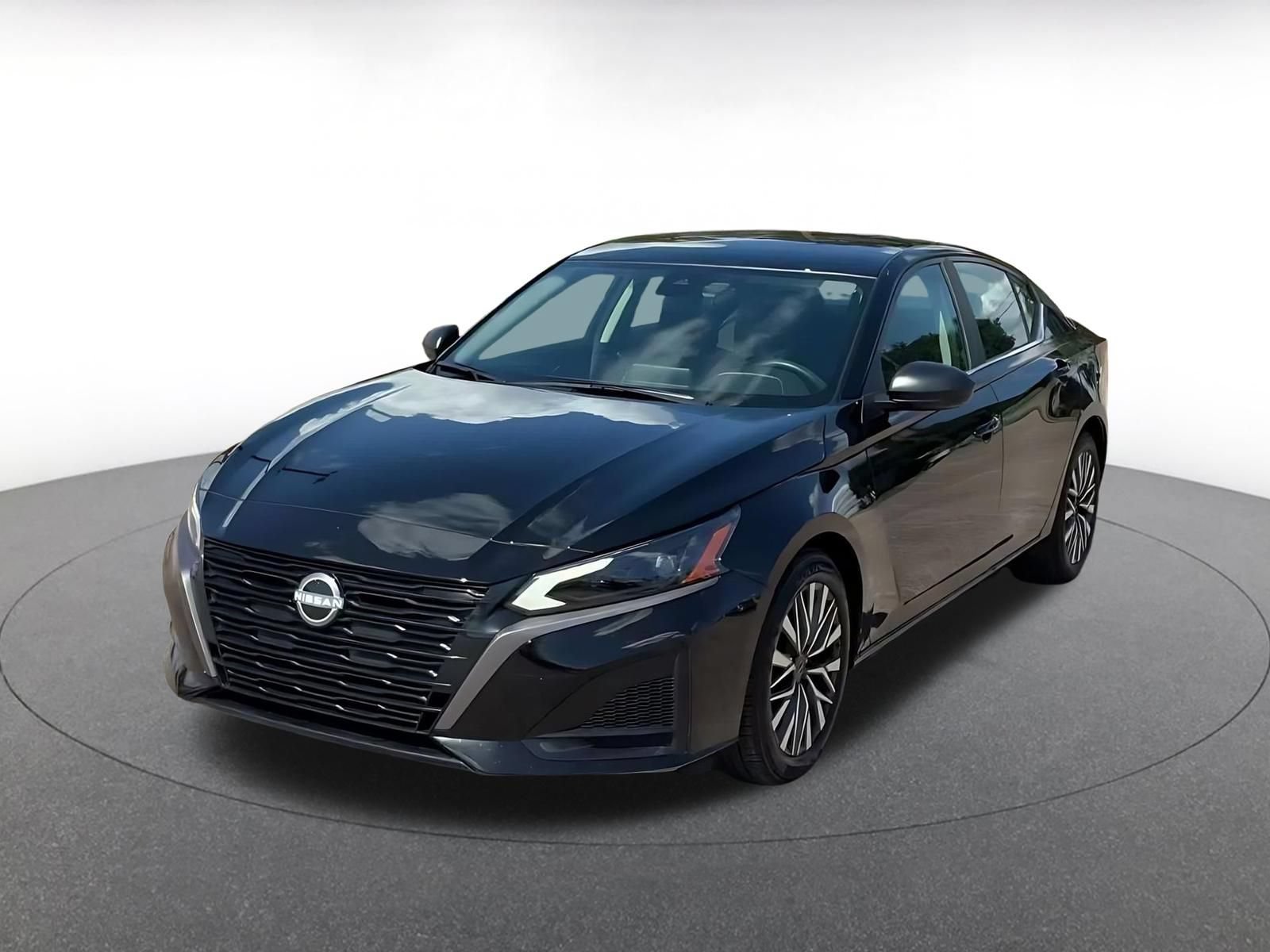 Used 2026 Nissan Altima 2.5 SV FWD image 6