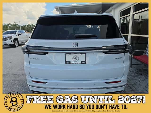 New 2027 Buick Enclave Avenir w/ LPO, Floor Liner Package FWD image 7