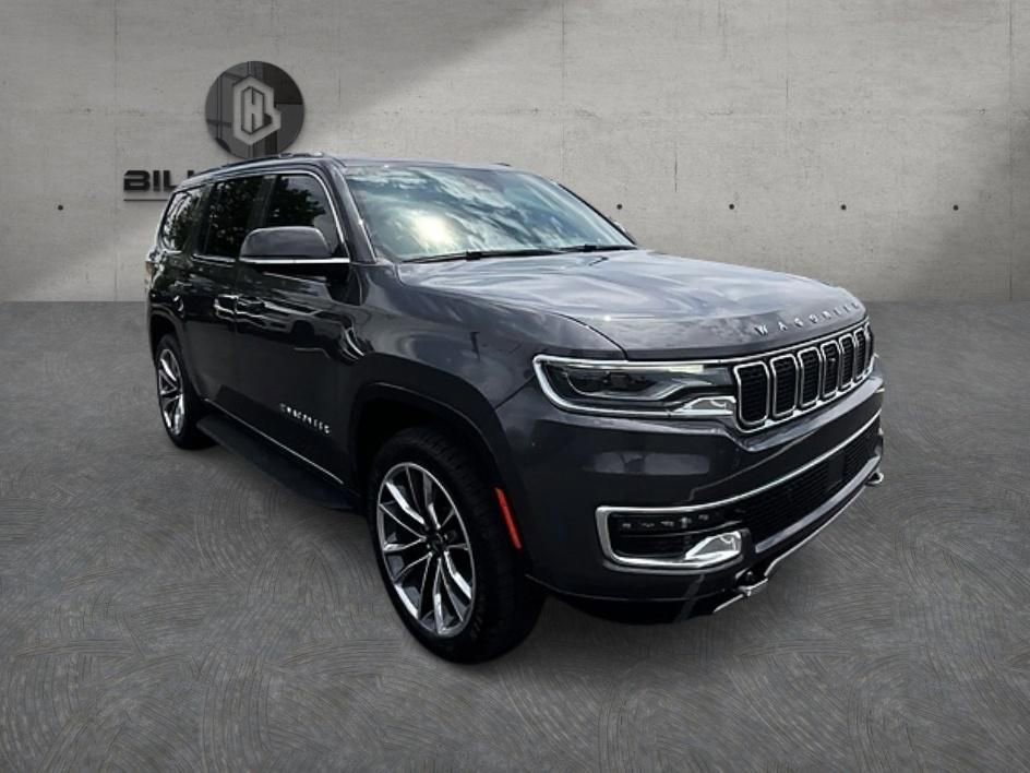 Used 2022 Jeep Wagoneer Series II w/ Convenience Group I AWD/4WD image 3