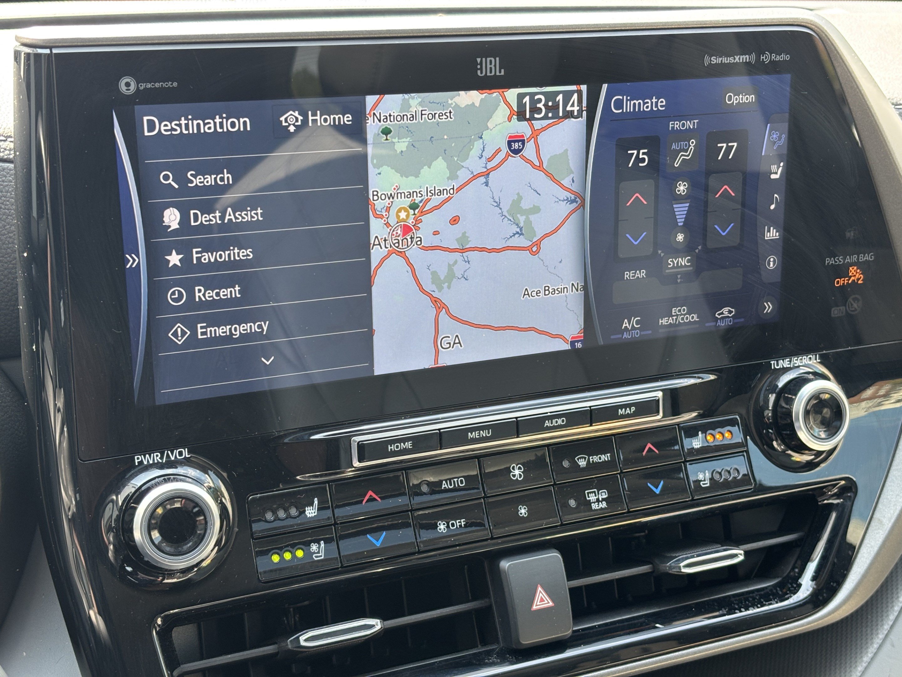 Used 2022 Toyota Highlander Limited AWD/4WD image 13