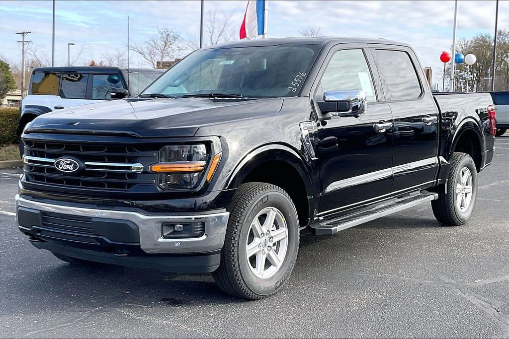 New 2025 Ford F150 XLT w/ Equipment Group 302A MID image 2