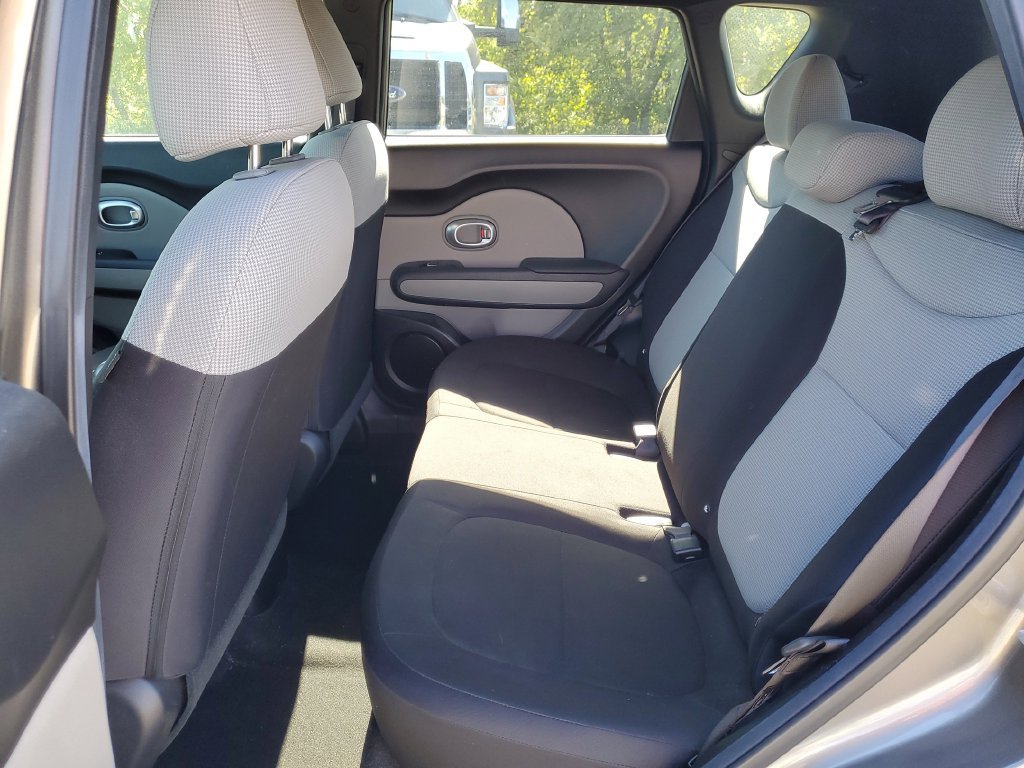 Used 2019 Kia Soul FWD image 9