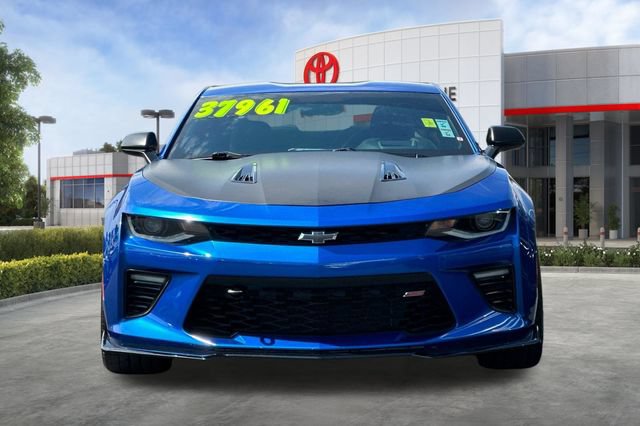 Used 2018 Chevrolet Camaro SS RWD image 10