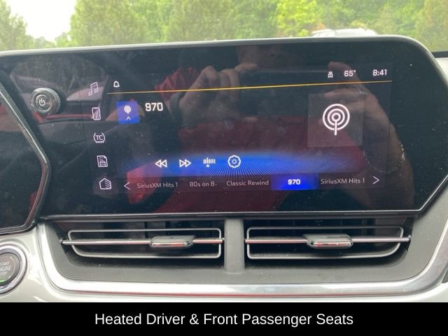 Used 2024 Chevrolet Trax LT w/ Driver Confidence Package FWD image 18