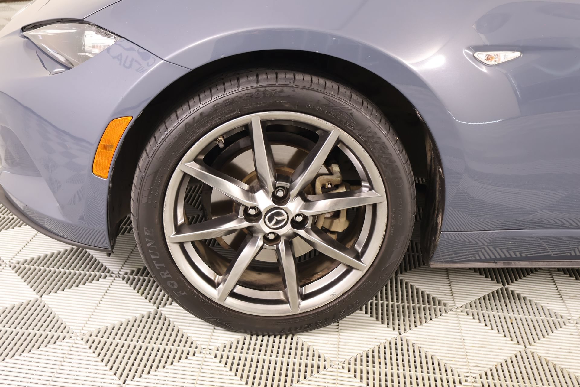Used 2020 MAZDA MX-5 Miata RF Grand Touring RWD image 16