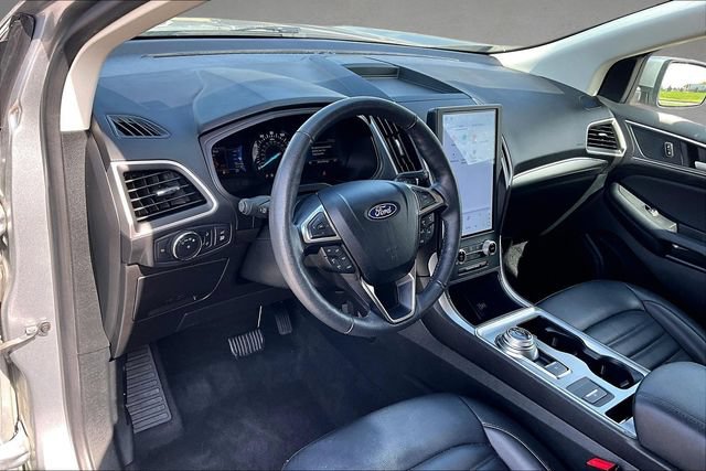 Used 2022 Ford Edge SEL w/ Convenience Package AWD/4WD image 10