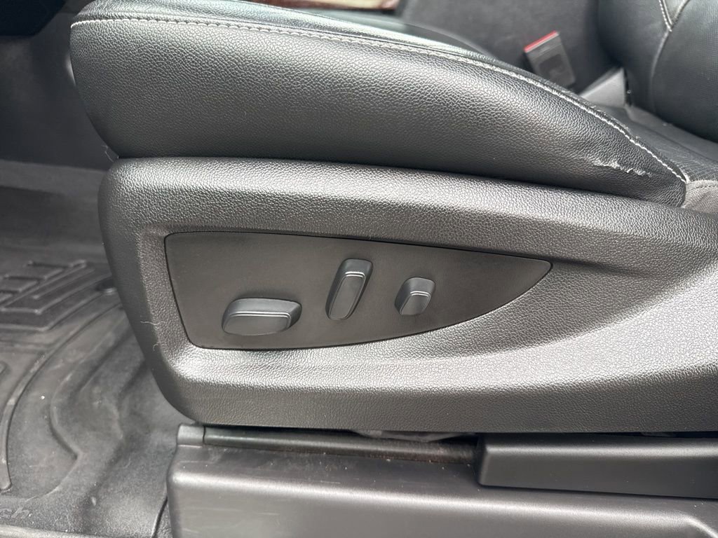 Used 2020 GMC Yukon XL SLT image 21