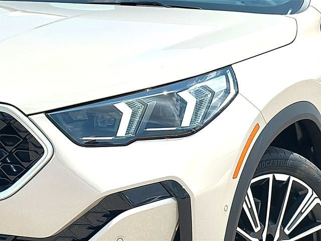 New 2026 BMW X2 xDrive28i w/ Technology Package AWD/4WD image 33