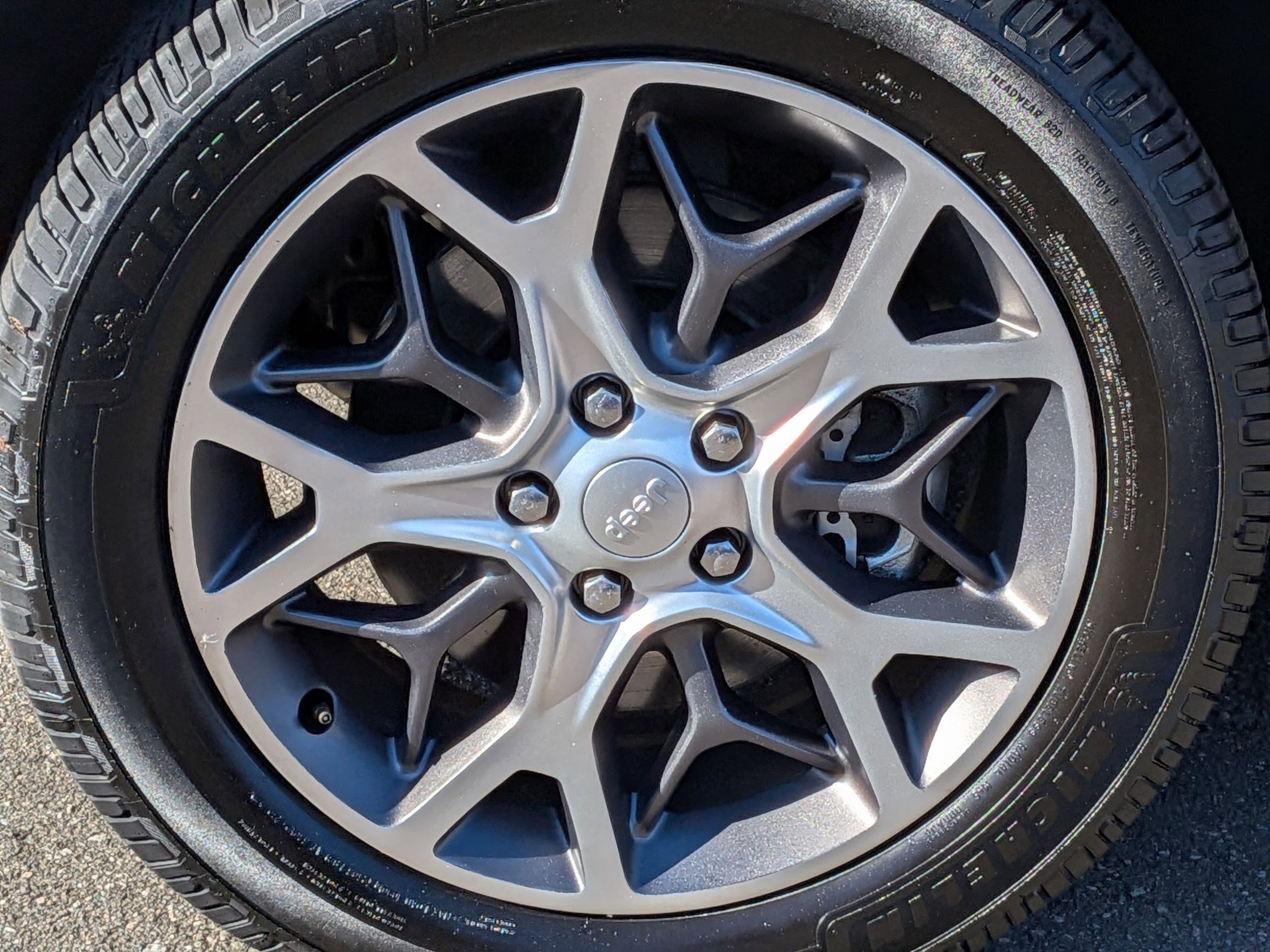 Used 2021 Jeep Grand Cherokee Limited w/ Sun & Sound Group image 10