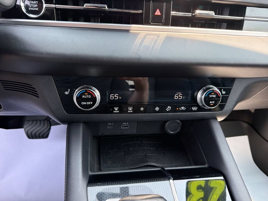 Used 2023 Mitsubishi Outlander SE Black Edition AWD/4WD image 26