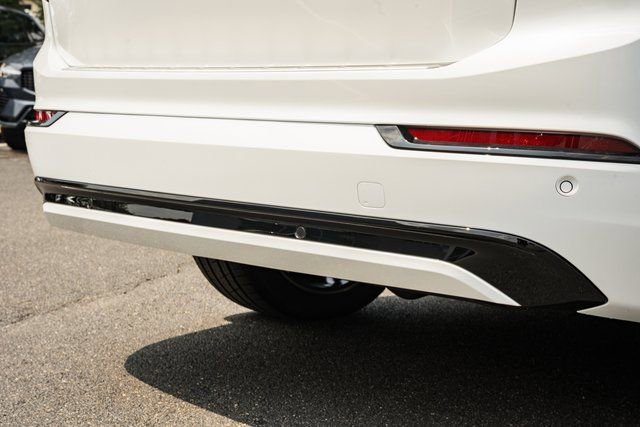 Used 2026 Volvo XC90 T8 Ultra w/ Protection Package Premier image 8