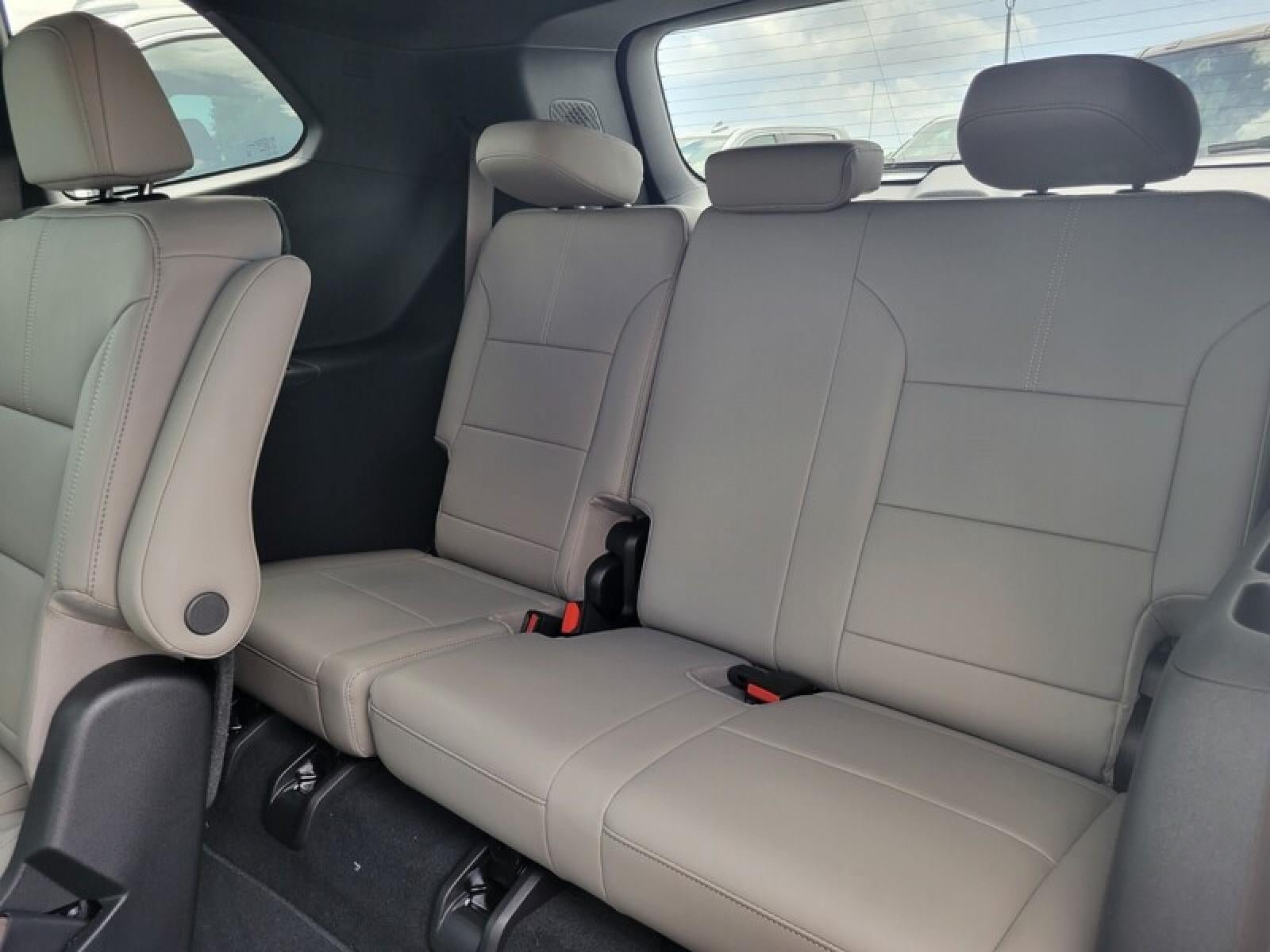 New 2026 GMC Acadia Elevation w/ Elevation Premium Package FWD image 26
