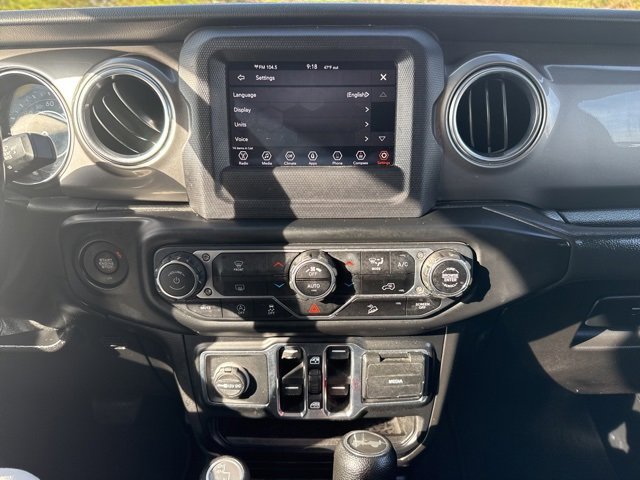 Used 2020 Jeep Wrangler Unlimited Sahara image 20