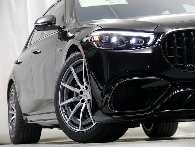New 2025 Mercedes-Benz S 63 AMG S image 4