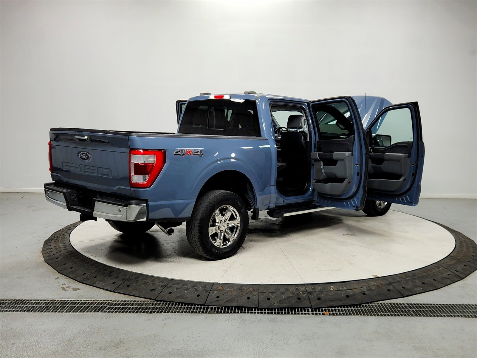 Used 2023 Ford F150 Lariat image 15
