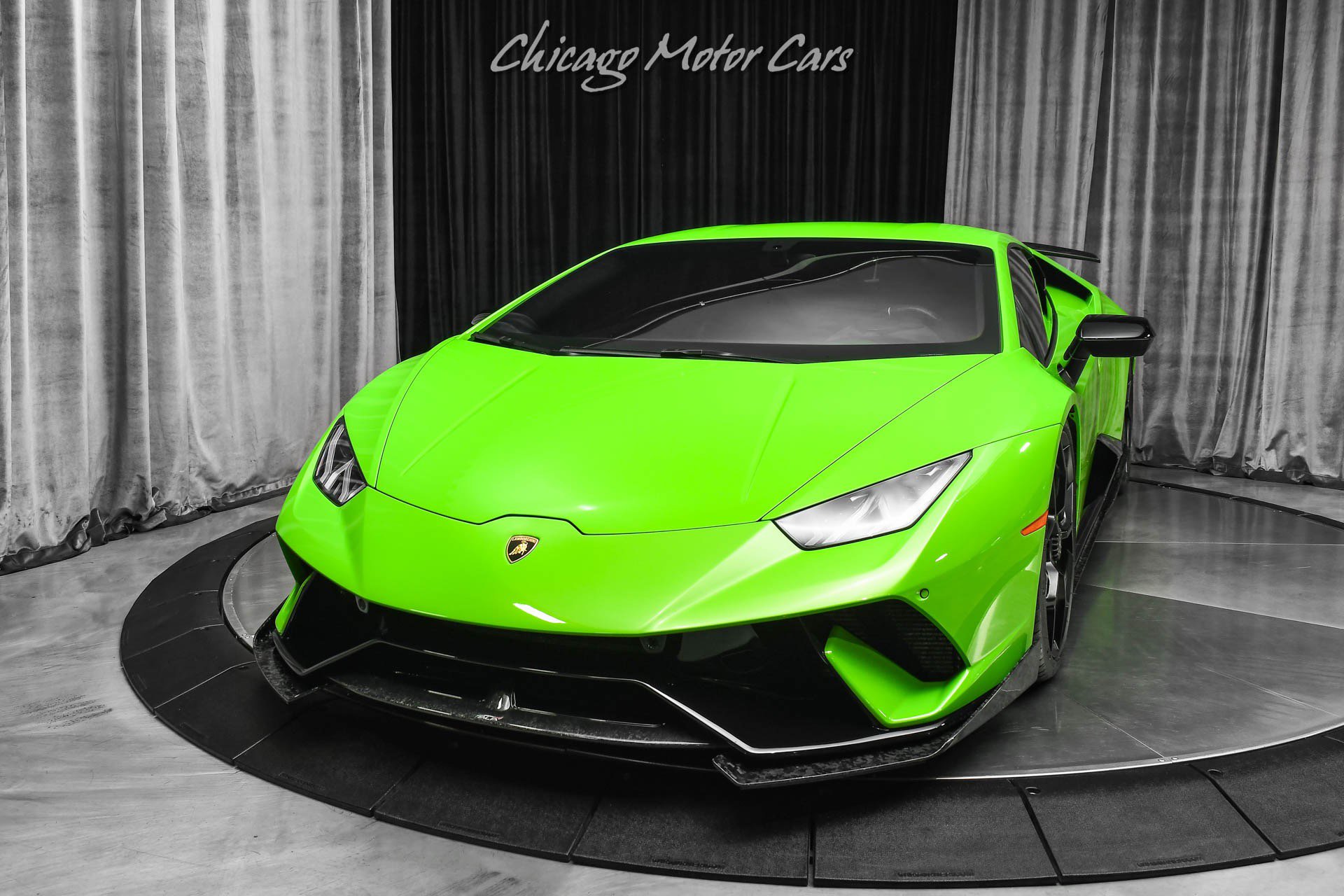 Used 2018 Lamborghini Huracan Performante image 2