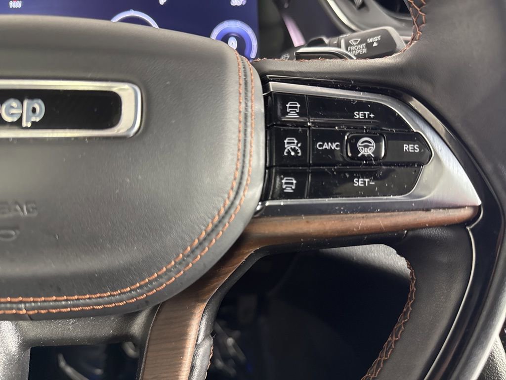 Used 2022 Jeep Grand Cherokee Summit image 32