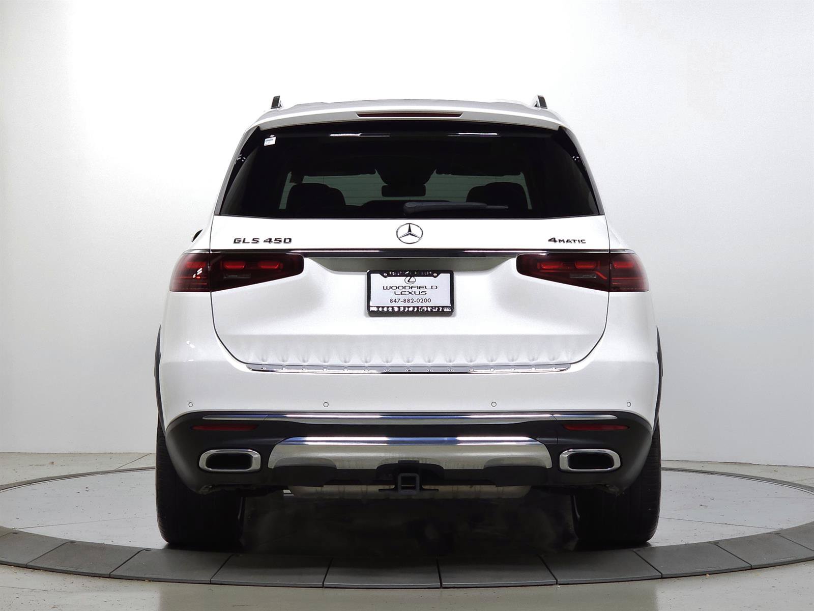 Used 2024 Mercedes-Benz GLS 450 4MATIC image 6