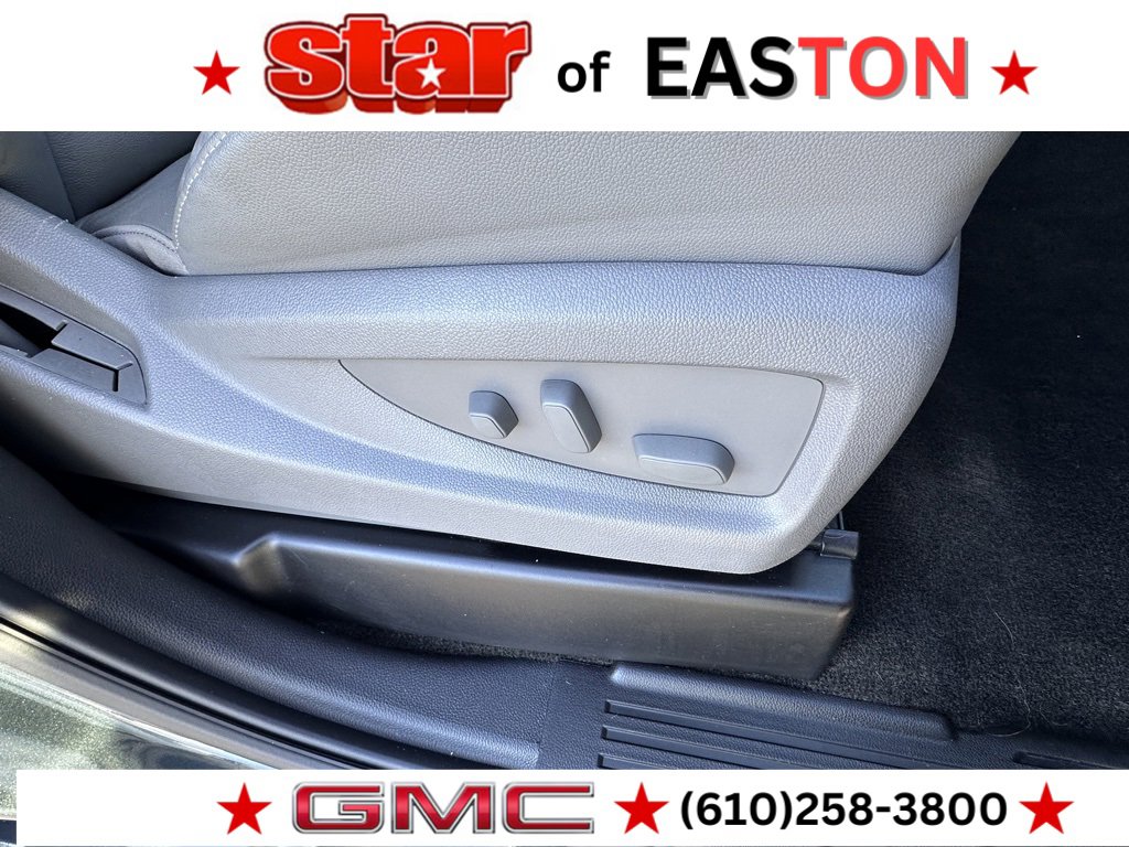 Used 2017 GMC Sierra 1500 SLT w/ SLT Premium Package image 12