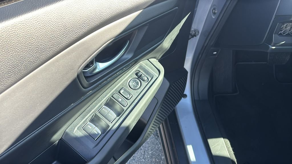Used 2025 Honda Accord SE image 14
