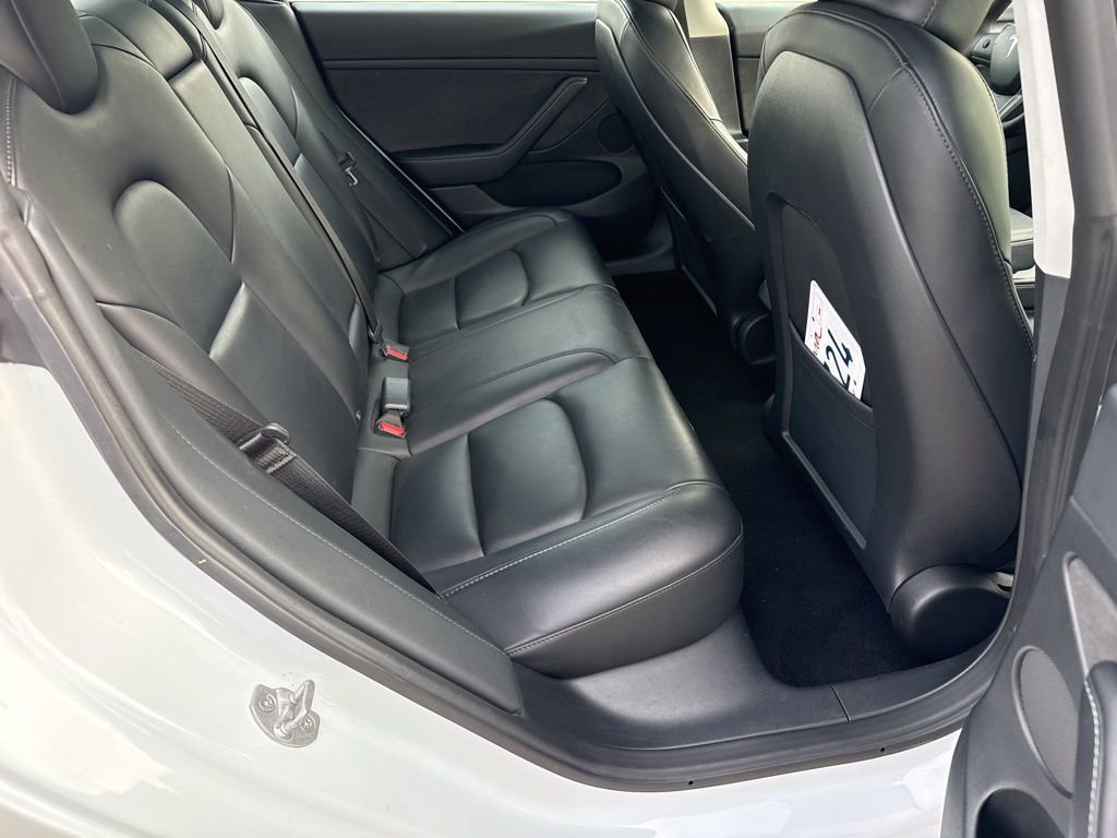 Used 2023 Tesla Model 3 Standard Range image 26