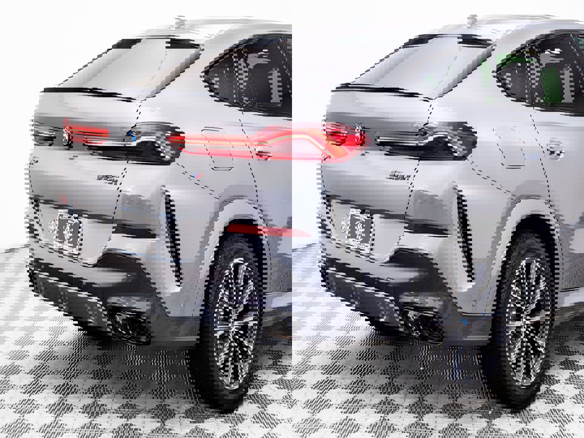 New 2026 BMW X6 M60i image 33