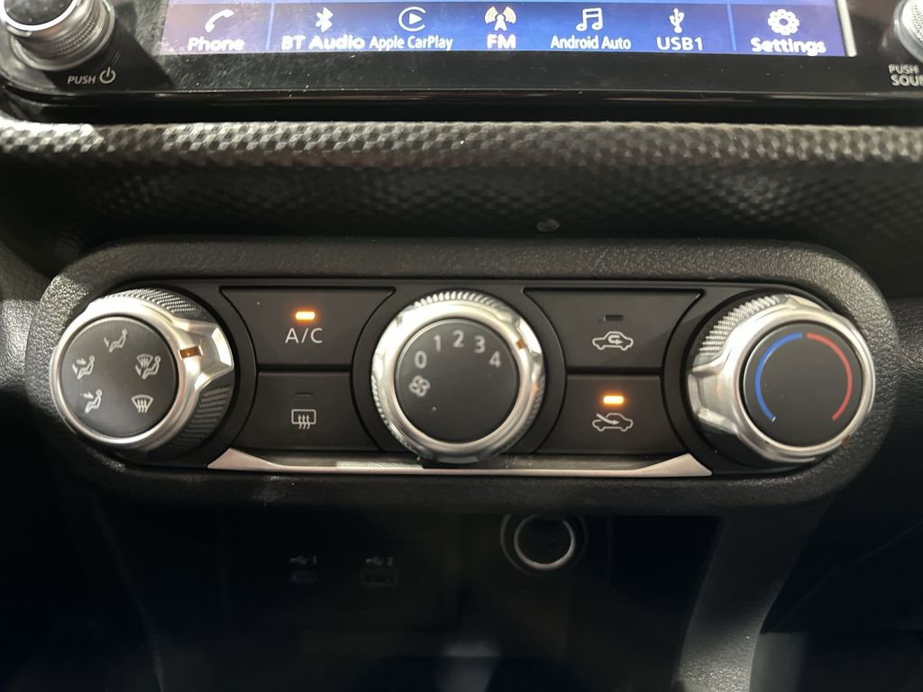 Used 2023 Nissan Kicks SV image 16