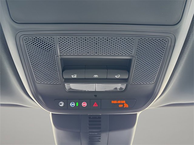 New 2026 Chevrolet Traverse Z71 image 13