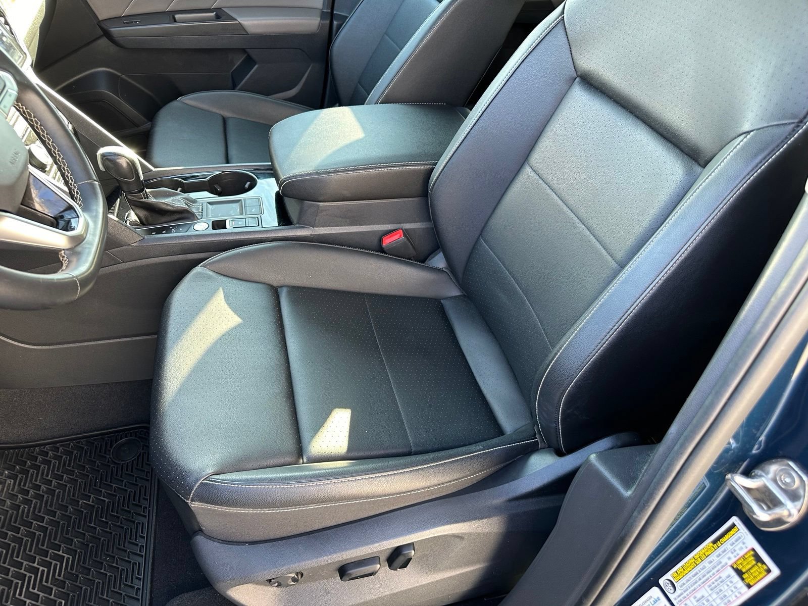 Used 2023 Volkswagen Atlas SE w/ Panoramic Sunroof Package FWD image 13