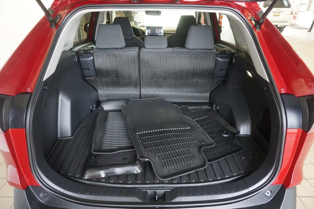 Certified 2023 Toyota RAV4 LE image 15